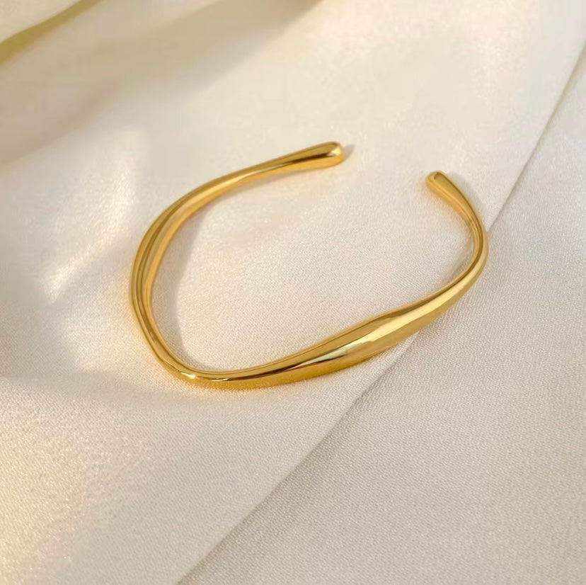 Irregular Open Bangle - Gold