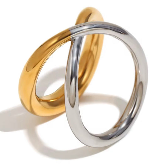 Two-tone 18k gold and silver tone stainless steel sculptural infinity knot figure-eight statement ring, hypoallergenic tarnish resistant architectural ring by The Intertwined Collective
