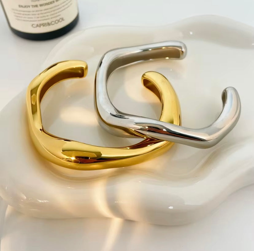 Large Open Abstract Bangle - Silver