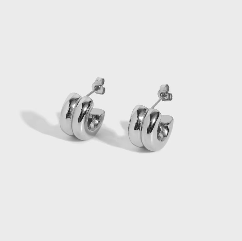Small Double Band Chunky C-Hoop Earrings