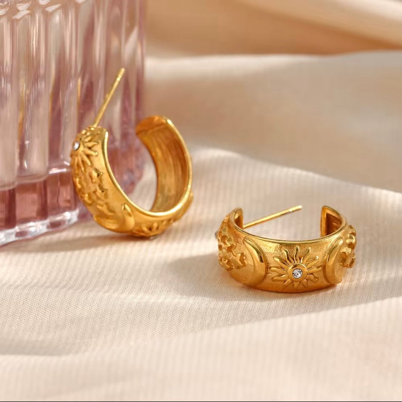 Vintage Sun/Moon/Star hoops - Gold