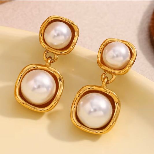 Pearl stud drop - Gold