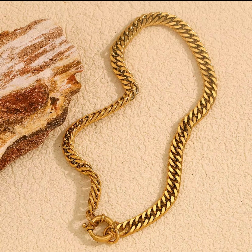 Chunky clasp - Cuban link chain