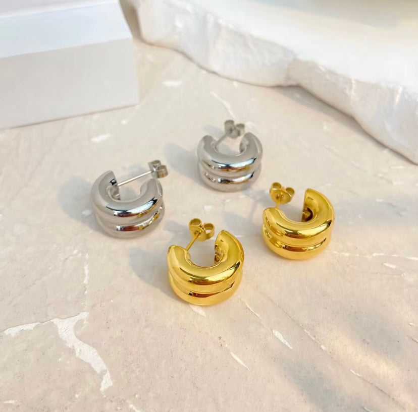18k gold plated and silver tone stainless steel double band chunky C-hoop earrings in gold and silver, hypoallergenic tarnish resistant everyday stacked hoop earrings by The Intertwined Collective, Dallas Texas
